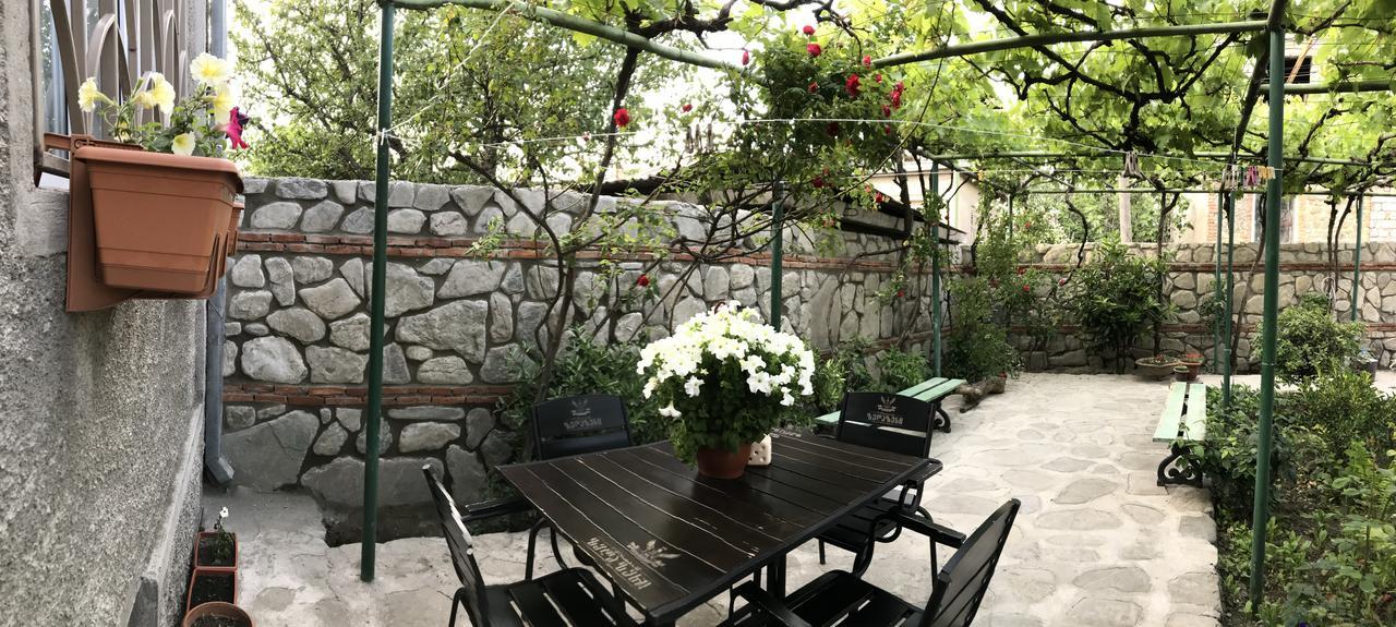 Mari Guest House Telavi Exteriér fotografie